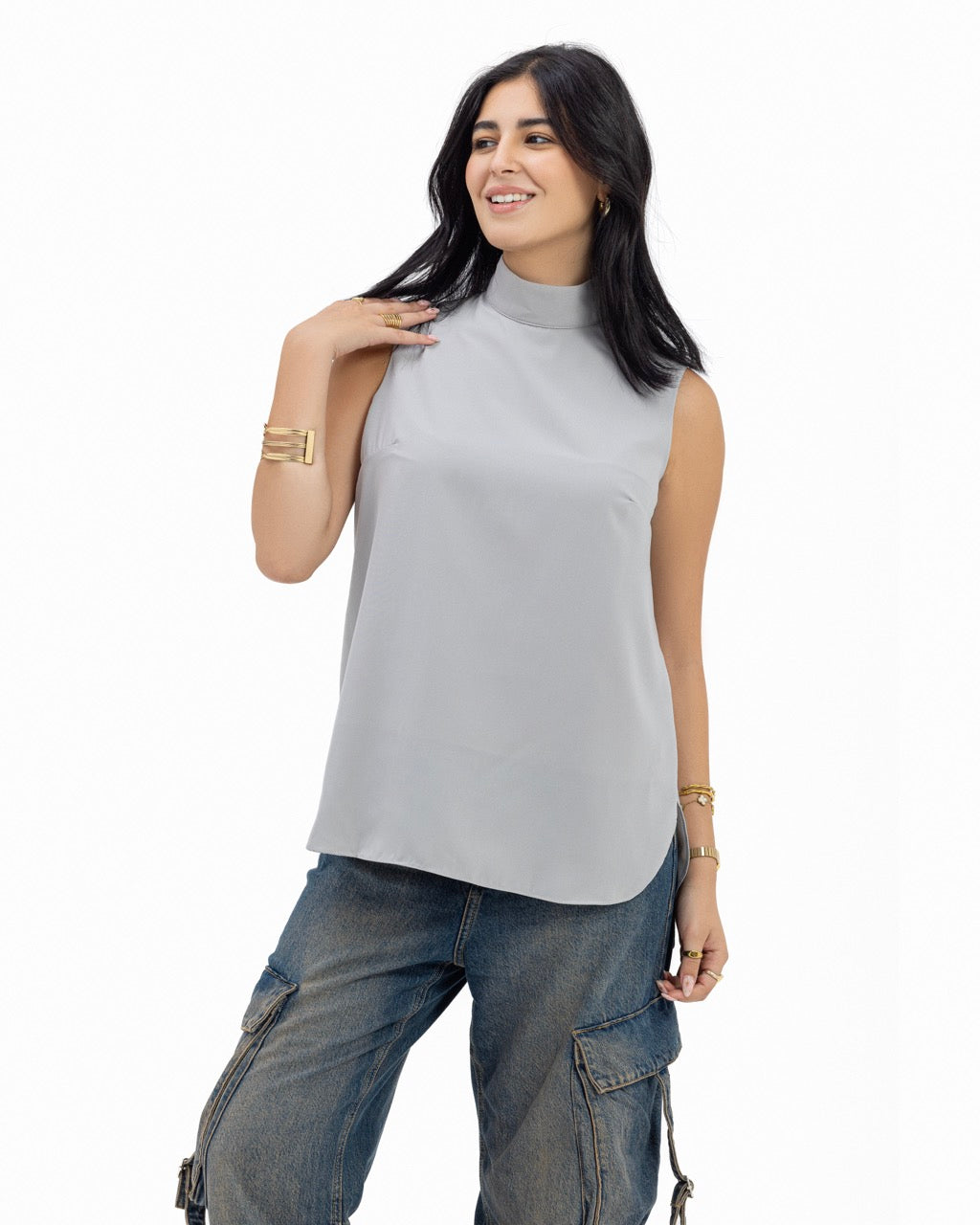 Sleeveless Crepe Turtleneck Short-length Top