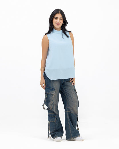 Sleeveless Crepe Turtleneck Short-length Top