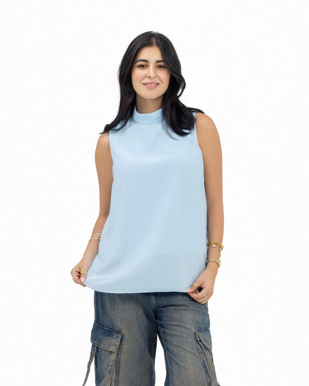 Sleeveless Crepe Turtleneck Short-length Top