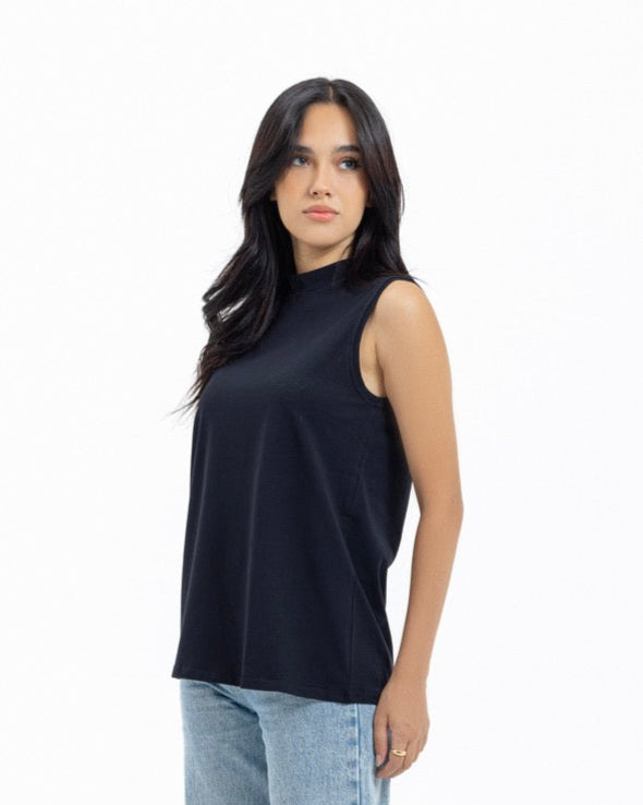 Sleeveless Loose Fit