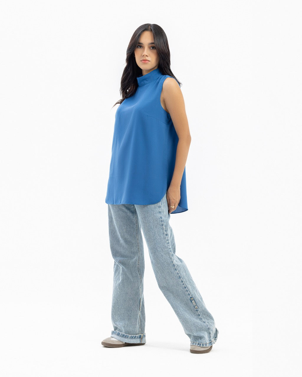 Blue Sleeveless Crepe Turtleneck Short-length Top