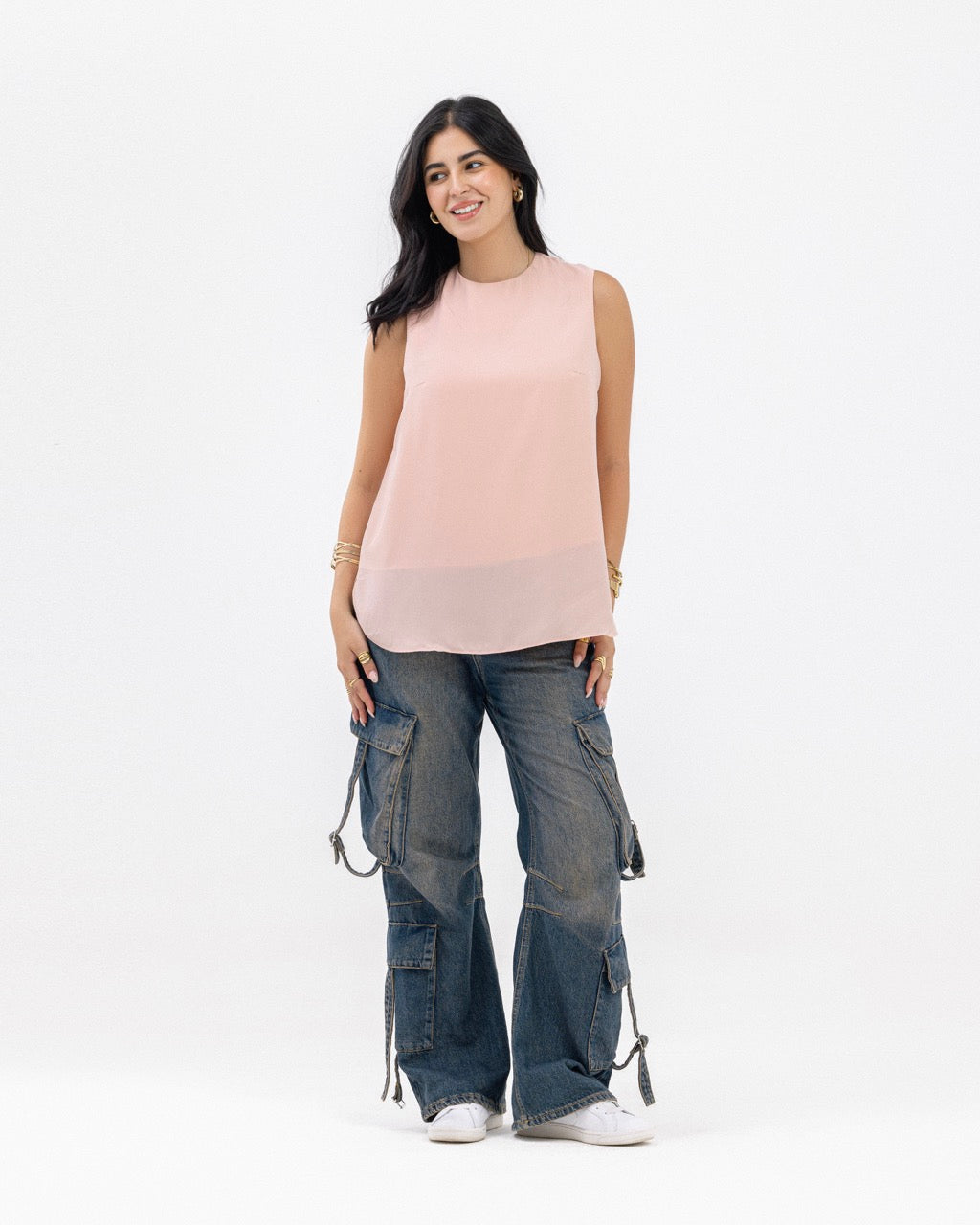 Peach Sleeveless Crepe Crewneck Short-length Top