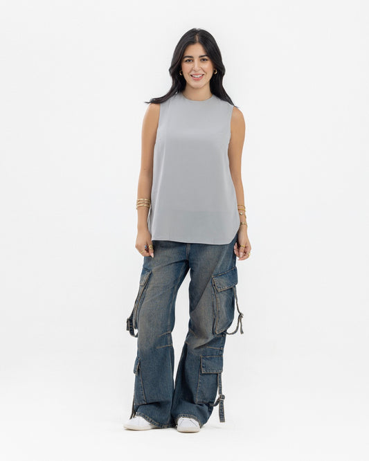 Silver Sleeveless Crepe Crewneck Short-length Top