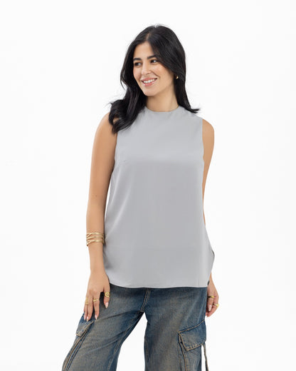 Silver Sleeveless Crepe Crewneck Short-length Top