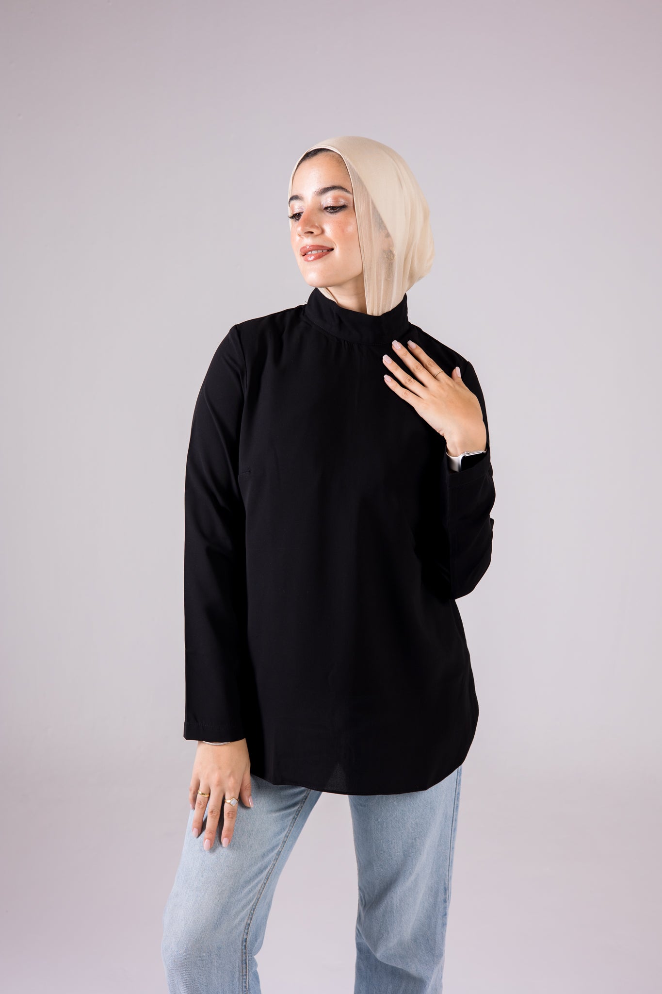 Dressy Short-length Long-sleeve turtleneck - Monochrome