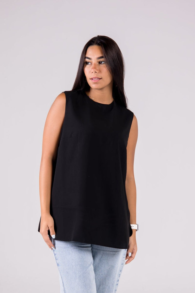 Dressy Short-length Sleeveless crewneck- Basic