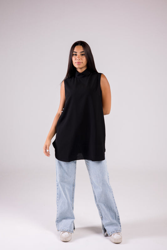 Sleeveless Crepe Turtleneck Medium-length Top