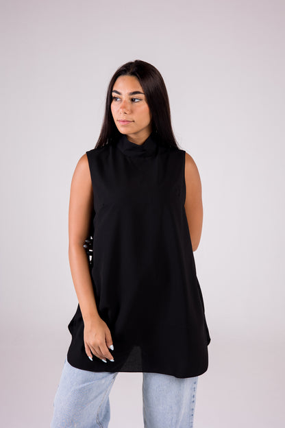 Sleeveless Crepe Turtleneck Medium-length Top