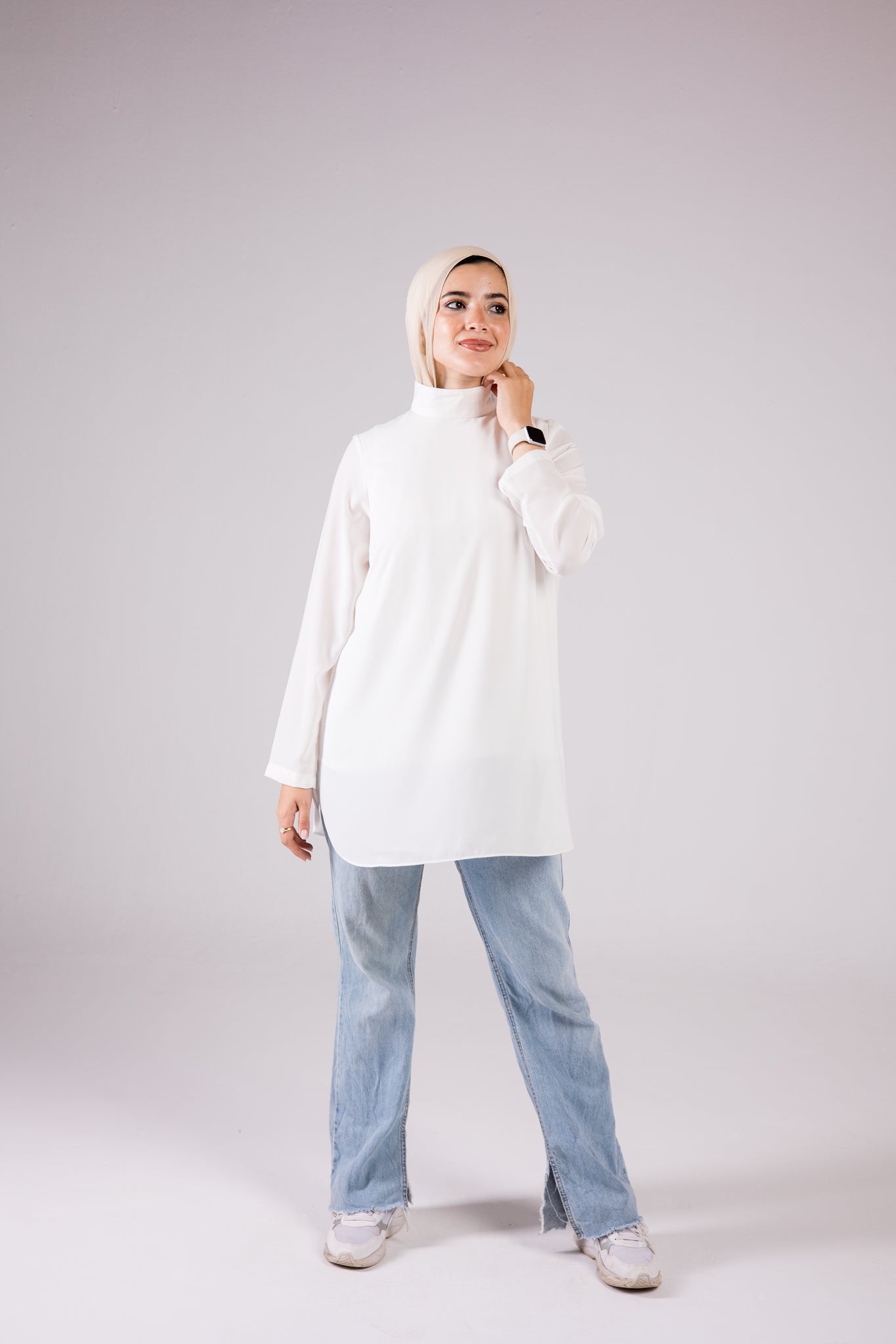 Long-sleeve Crepe Turtleneck Medium-length Top