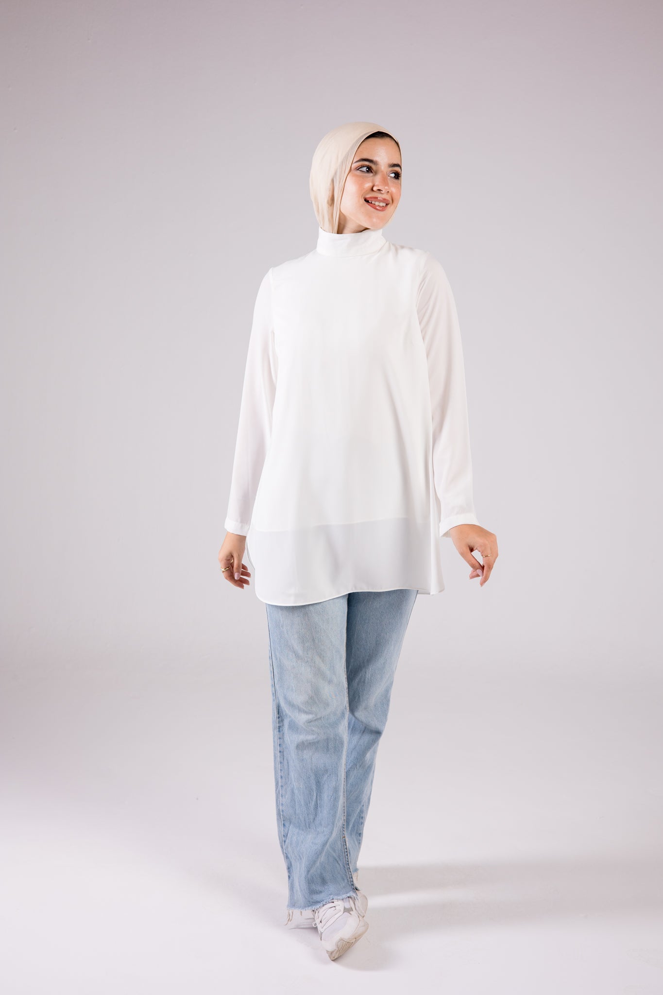 Long-sleeve Crepe Turtleneck Medium-length Top