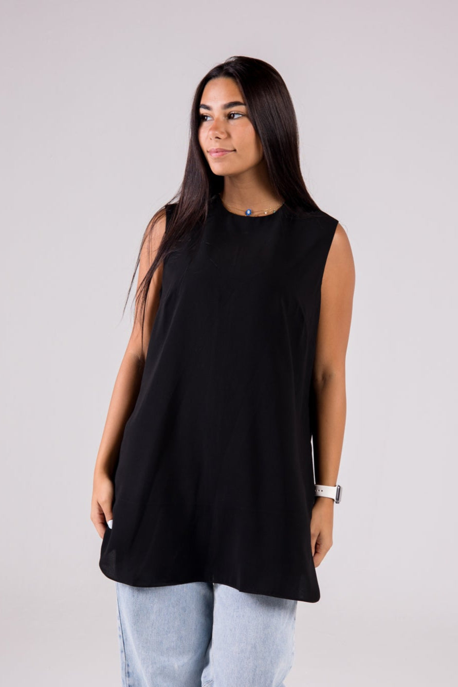 Dressy Top Medium Length Sleeveless crewneck - Monochrome