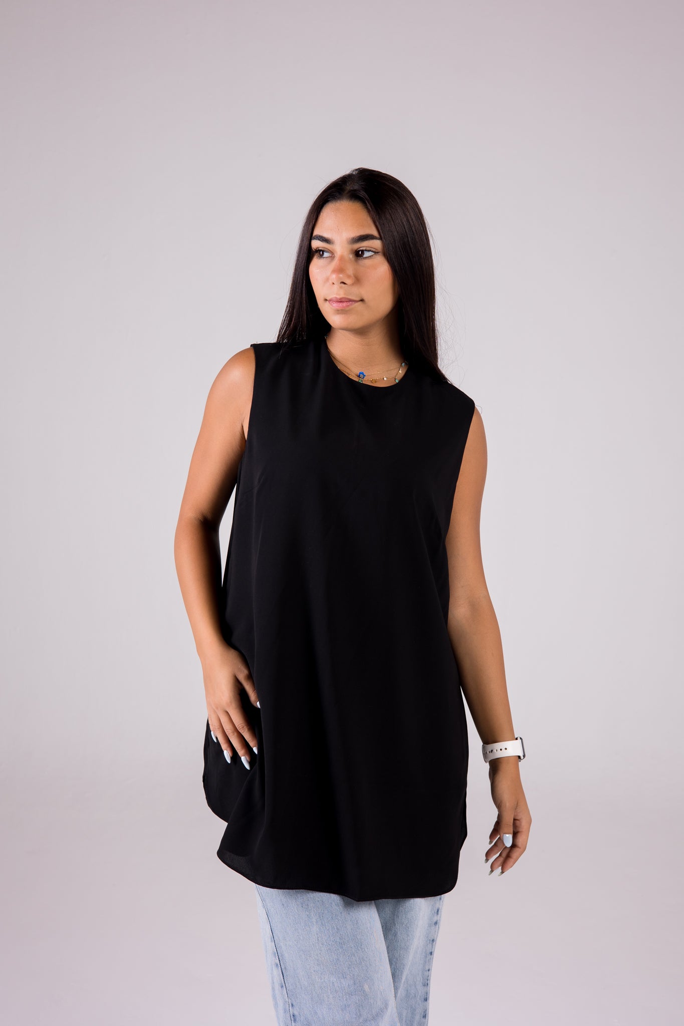 Dressy Top Medium Length Sleeveless crewneck - Monochrome
