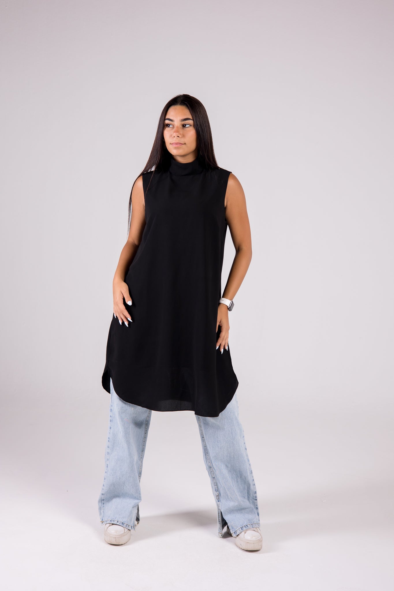 Sleeveless Crepe Turtleneck Long-length Top Monochrome