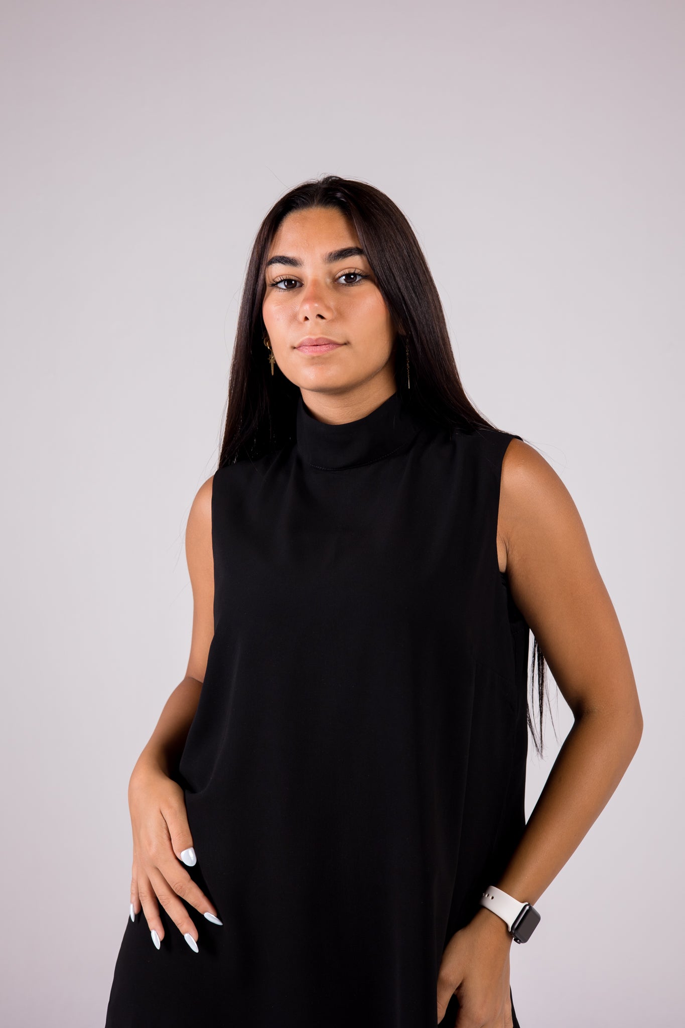 Sleeveless Crepe Turtleneck Long-length Top Monochrome