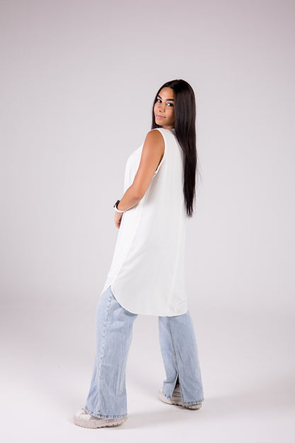 Sleeveless Crepe Crewneck Long-length Top