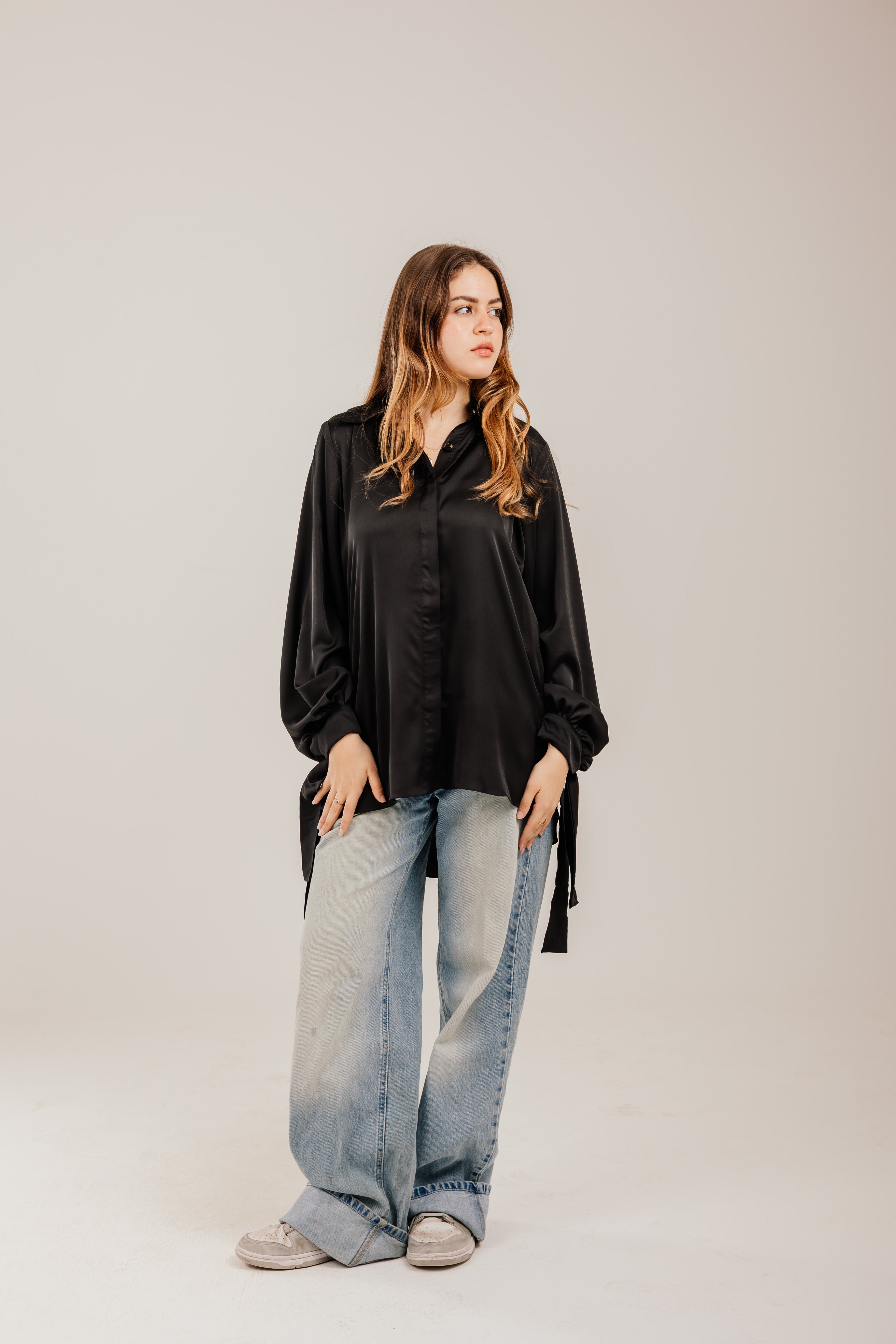 Puff-Sleeve Shirt with Ribbon