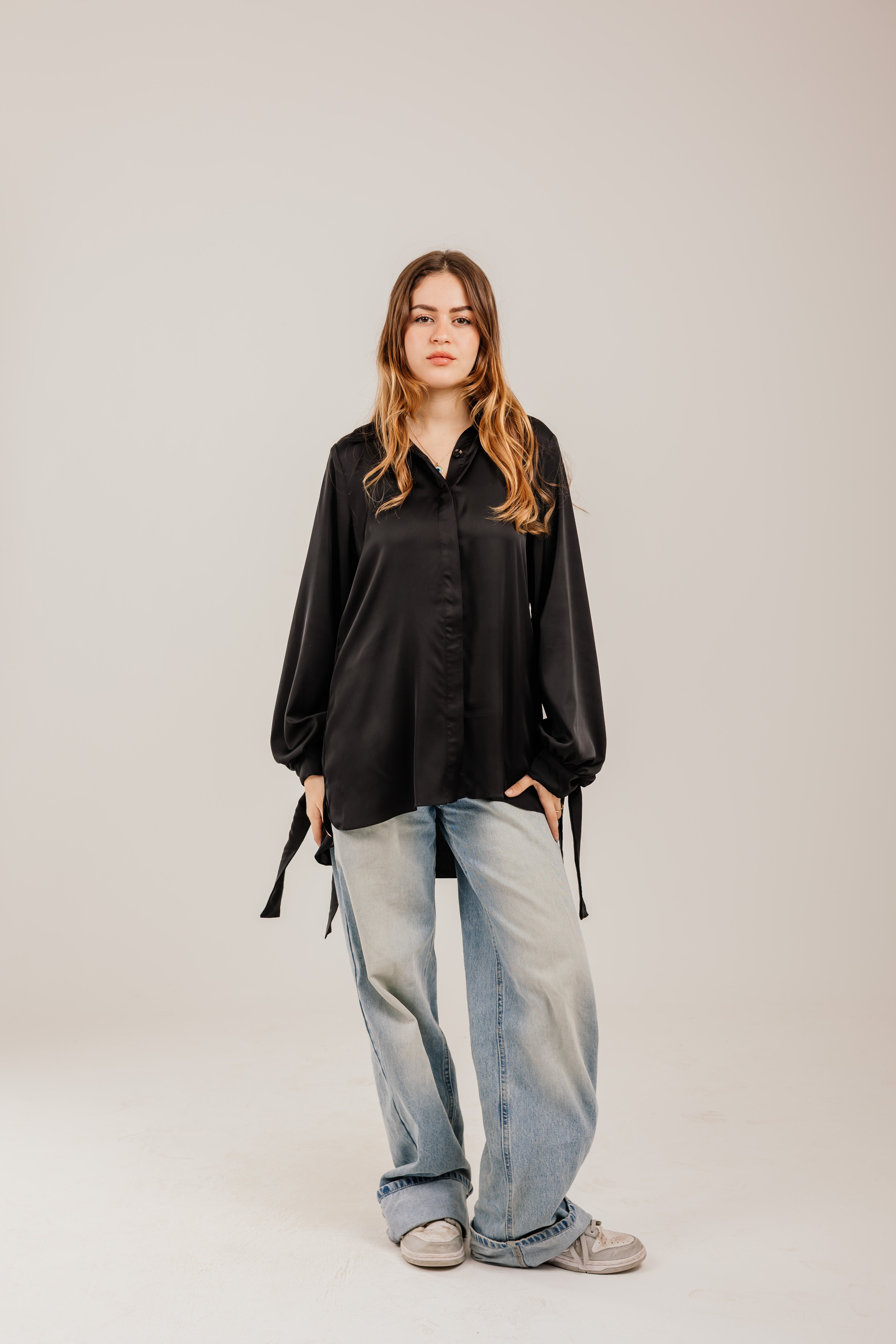 Puff-Sleeve Shirt with Ribbon